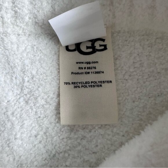 Ugg | White Finola Shorts Cozy Sherpa Bottoms | Size Extra Large - Picture 6 of 10